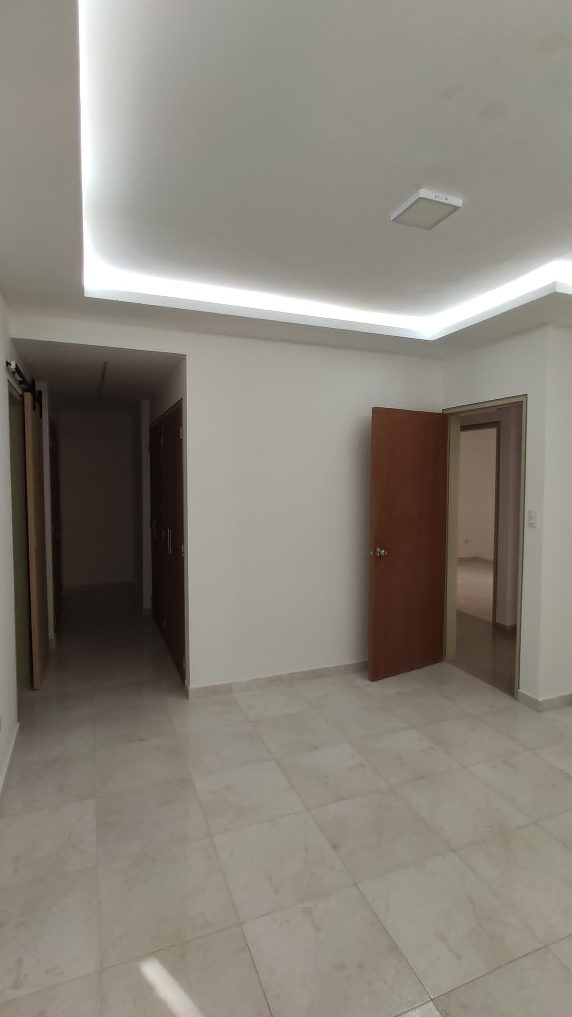 Brand New Apartment - Apartamento Nuevo en Alquiler